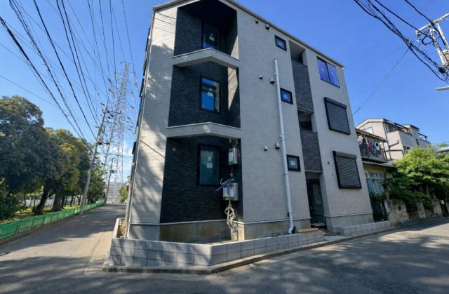 ディアコート六町