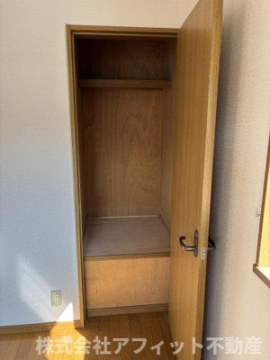 【その他】 | 富士ハイツ | 洋室6帖の収納