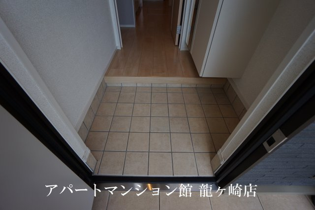 アルカディアⅥの玄関