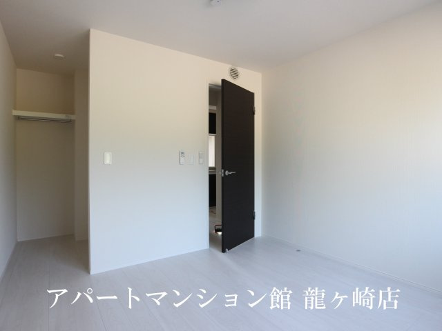 阿見フラッツの洋室