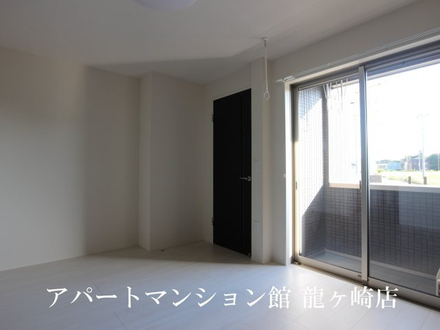 阿見フラッツの居間・リビング