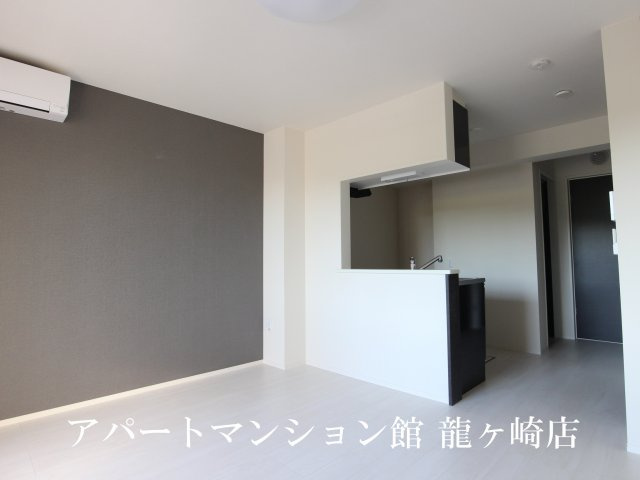 阿見フラッツの居間・リビング