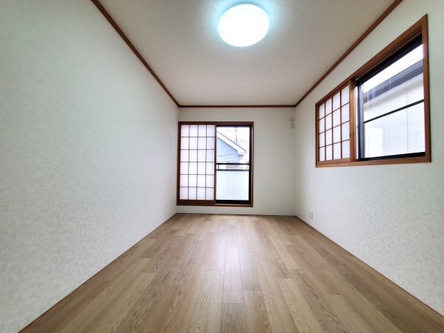 北葛飾郡松伏町　ゆめみ野東2丁目　中古戸建の洋室|洋室です
