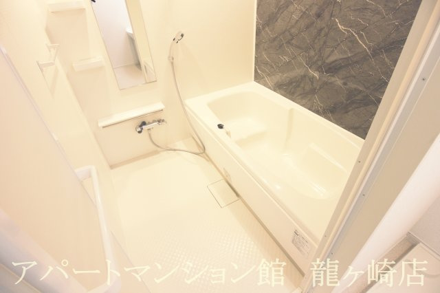 メゾン・ド・ボヌールの浴室