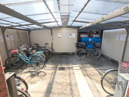 シャルム錦糸町の駐輪場