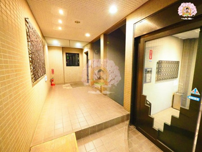 【エントランス】 | IWASAKI BLDG