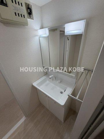 ベルトゥリー若草ANNEXの洗面所