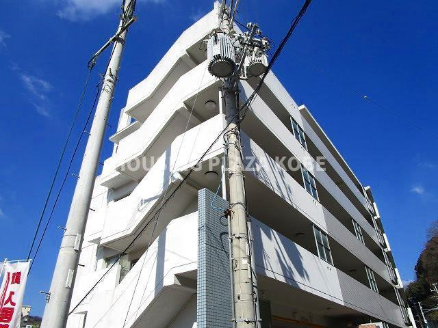 ベルトゥリー若草ANNEXの外観