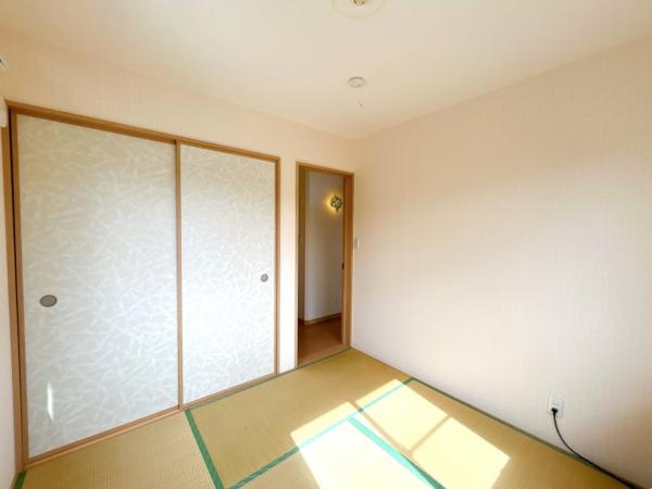 八戸市諏訪３丁目の和室|【現況販売】1階和室の別角度写真です