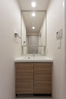【洗面所】 | プラネソシエプラス桜台 | ※写真は同タイプ住戸です。