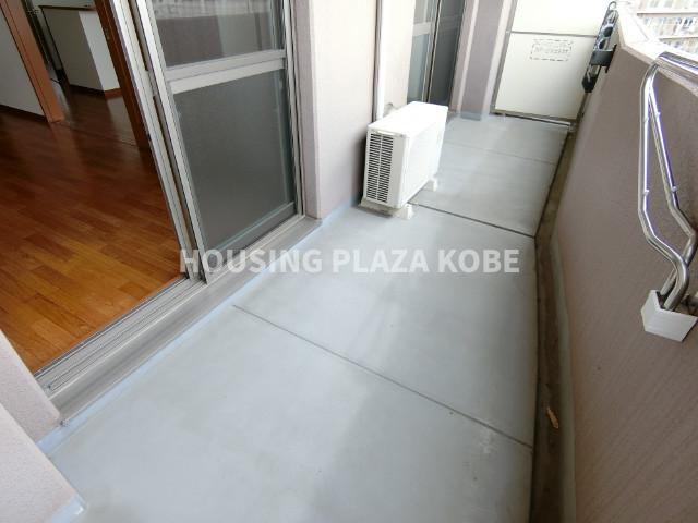 フォーラム城ヶ岡参番館のバルコニー