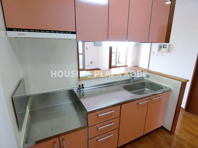 フォーラム城ヶ岡参番館のキッチン