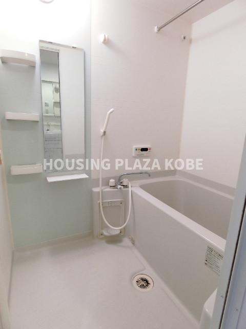 フォーラム城ヶ岡参番館の浴室