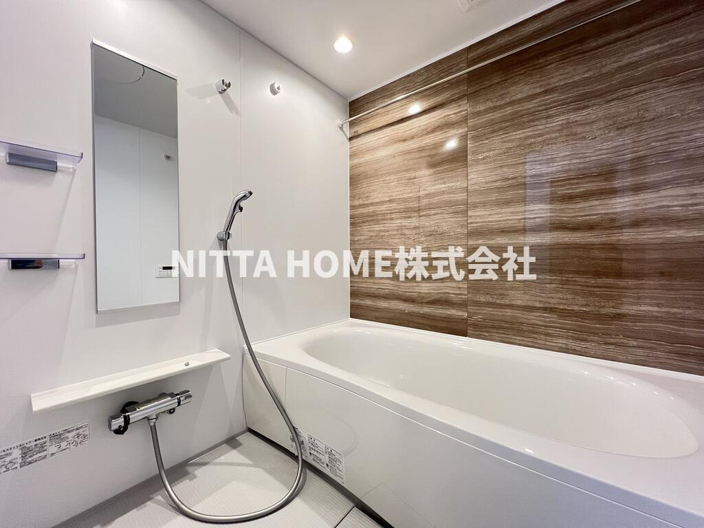 マーベラス　フチガキⅢの浴室|広々1坪タイプのバスルームです♪