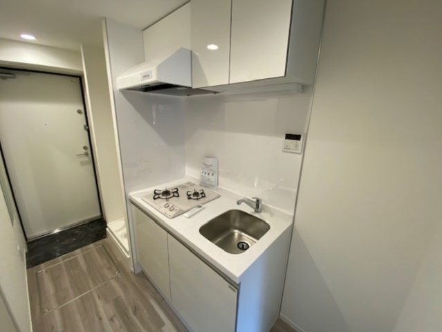 東京都世田谷区　新築1棟売りマンション　【OAK VILLA 三軒茶屋】のキッチン