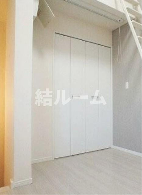 板橋区大原町のアパートの収納