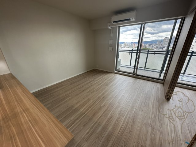 S-RESIDENCE天満橋arの居間・リビング