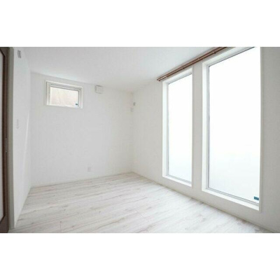 【寝室】 | 荻窪一丁目住宅 | きれいなフローリング。