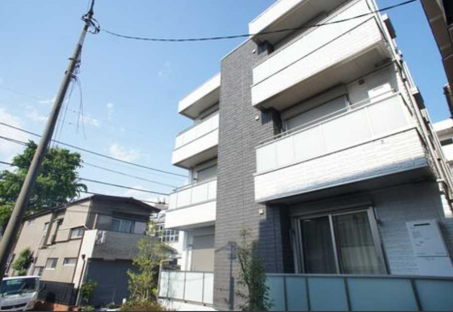 Creliss　高遮音床システム　南東角部屋　駅近のエントランス