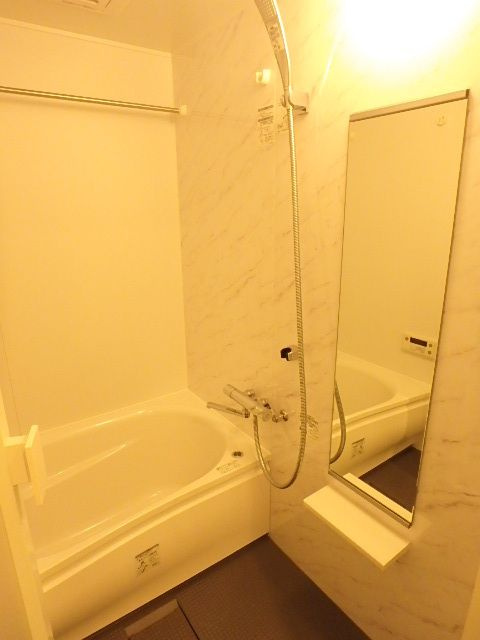 ルフォンブランシェ品川南大井の浴室