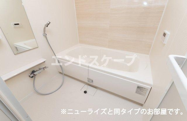クレイドル下斎田Ｃの浴室|高崎、前橋のお部屋探しはエンドスケープまで！お客様の理想お聞かせ下さい♪