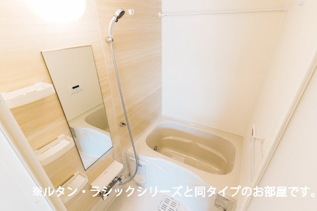フォンターナ・ガルボⅡの浴室
