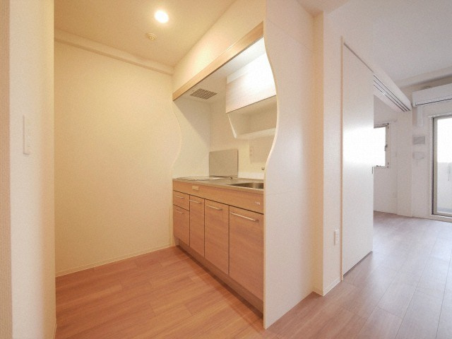 セレニテ西中島アリア弐番館のキッチン