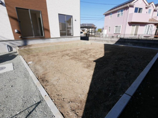 【キッチン】 | 中央市成島 新築戸建全3棟 3号棟 車並列2台+広いお庭