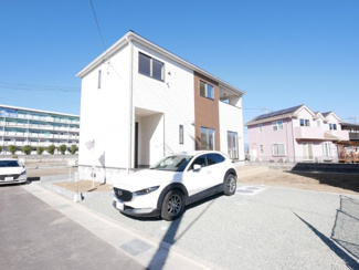 【トイレ】 | 中央市成島 新築戸建全3棟 3号棟 車並列2台+広いお庭 | 1階トイレ