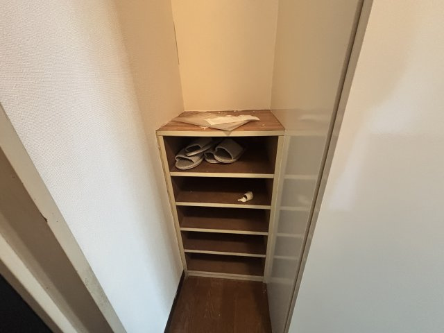 ルーブル西灘の収納