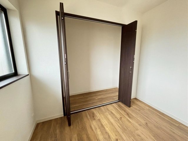東際波台の収納
