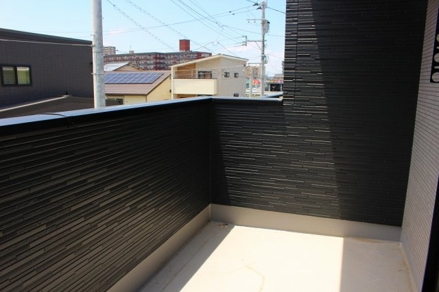 小倉南区朽網東2丁目2期のバルコニー