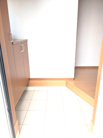 中古戸建　高崎市若田町の玄関