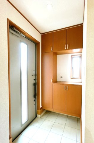 中古戸建　高崎市若田町の玄関