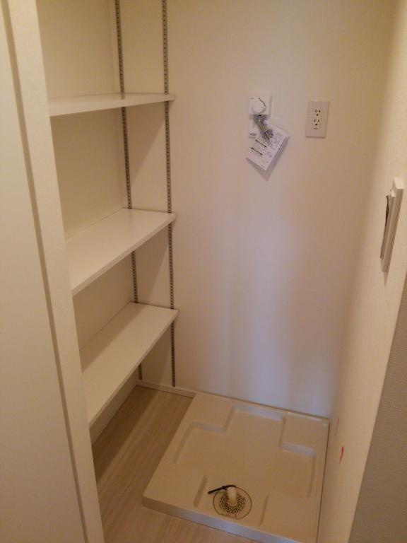 レガリス西日暮里ステーションフロントの設備|洗濯機置場