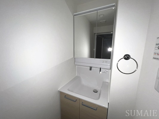 リブリ・ゆうやⅥの洗面所|広い洗面スペース