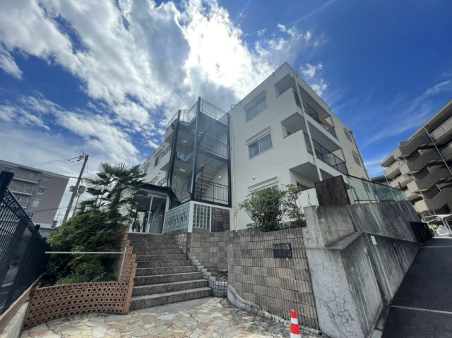 リッチヒル富雄