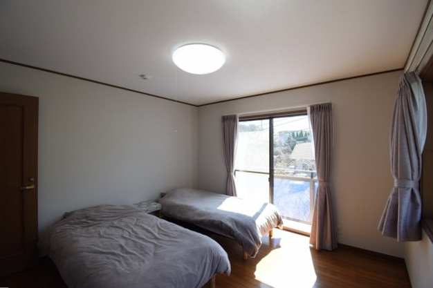 【洋室】 | 大室高原別荘地　戸建
