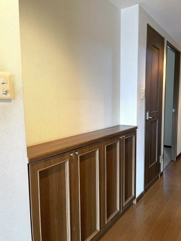 【収納】 | ライオンズマンション加美正覚寺 | 廊下にある収納（上部カウンター）です♪