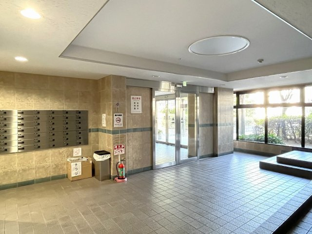 【ロビー】の画像