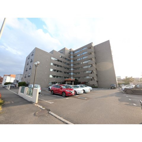 中道2丁目マンション　タック五稜郭の外観