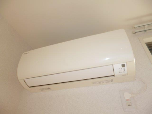 アングリアの設備|エアコン