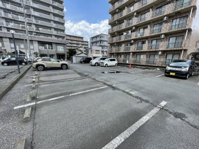 【駐車場】 | メゾン・プレミール