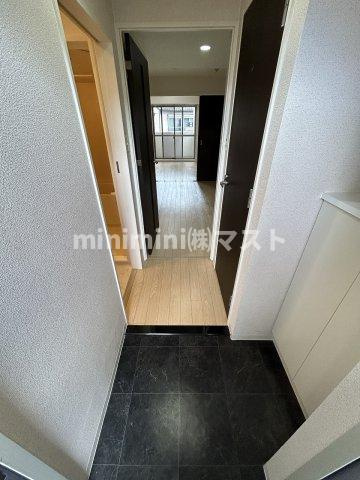 プリマベラ福島の玄関