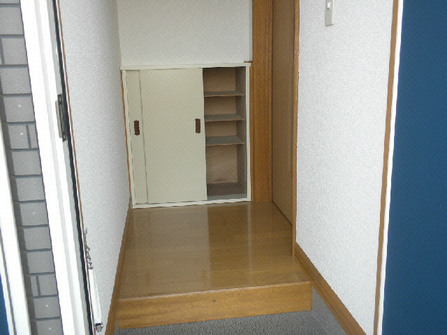 ARM-15の玄関