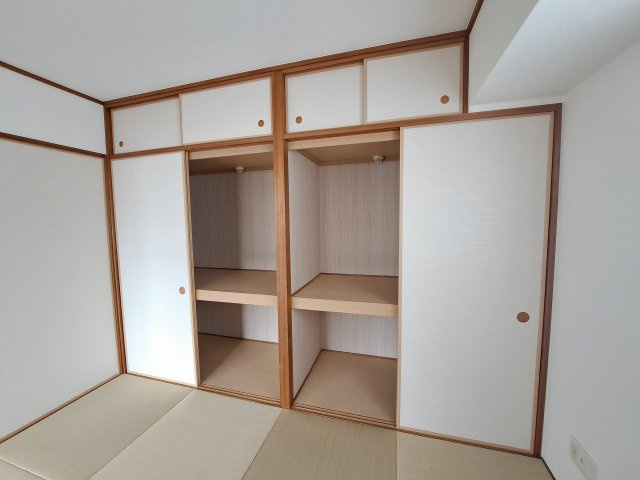 エレガンス甲子園の収納