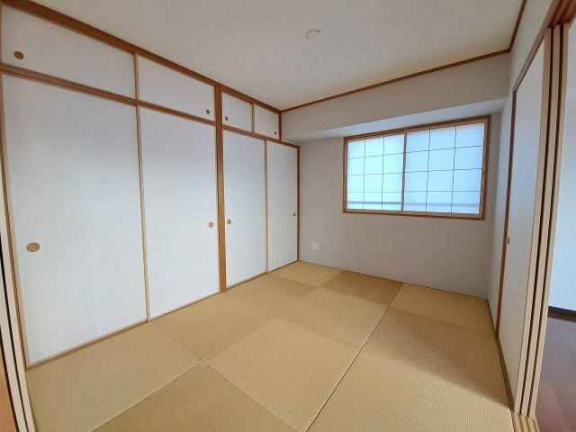 エレガンス甲子園の和室