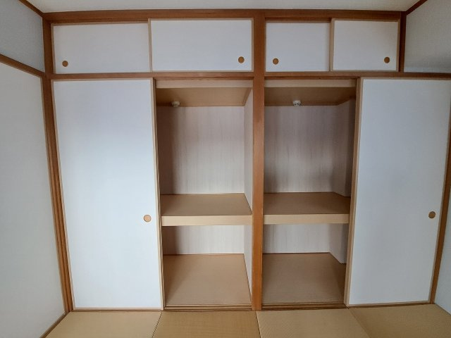 エレガンス甲子園の収納