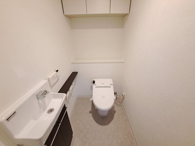 エレガンス甲子園のトイレ