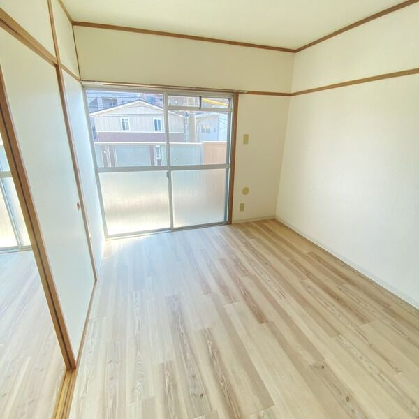 サンパーク大鐘の洋室